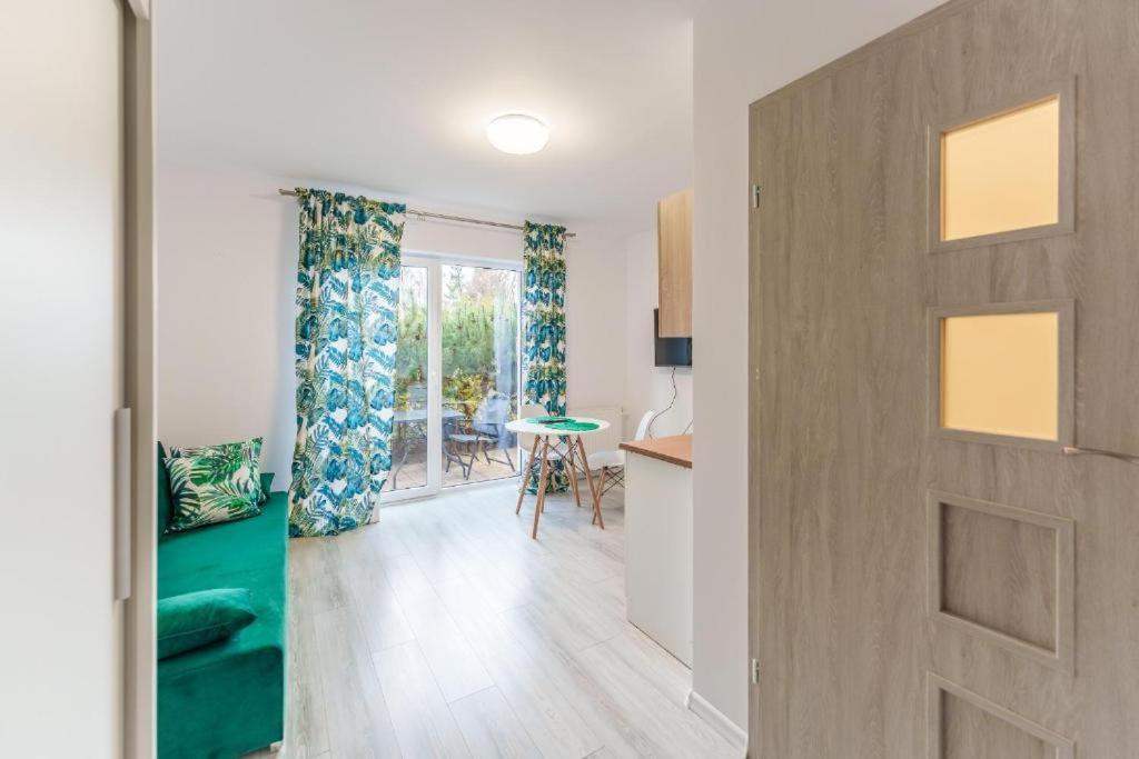 Apartamenty Przy Plazy, Ogrod - Grzybowo-Kolobrzeg - Nadmorska 26 Grzybowo  Kültér fotó